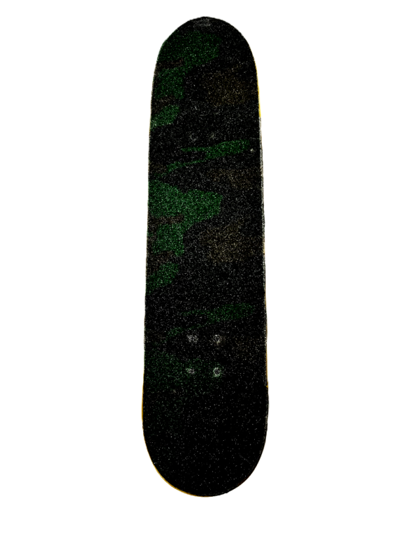 Zero Complete Skateboard - Black & White - Image 3